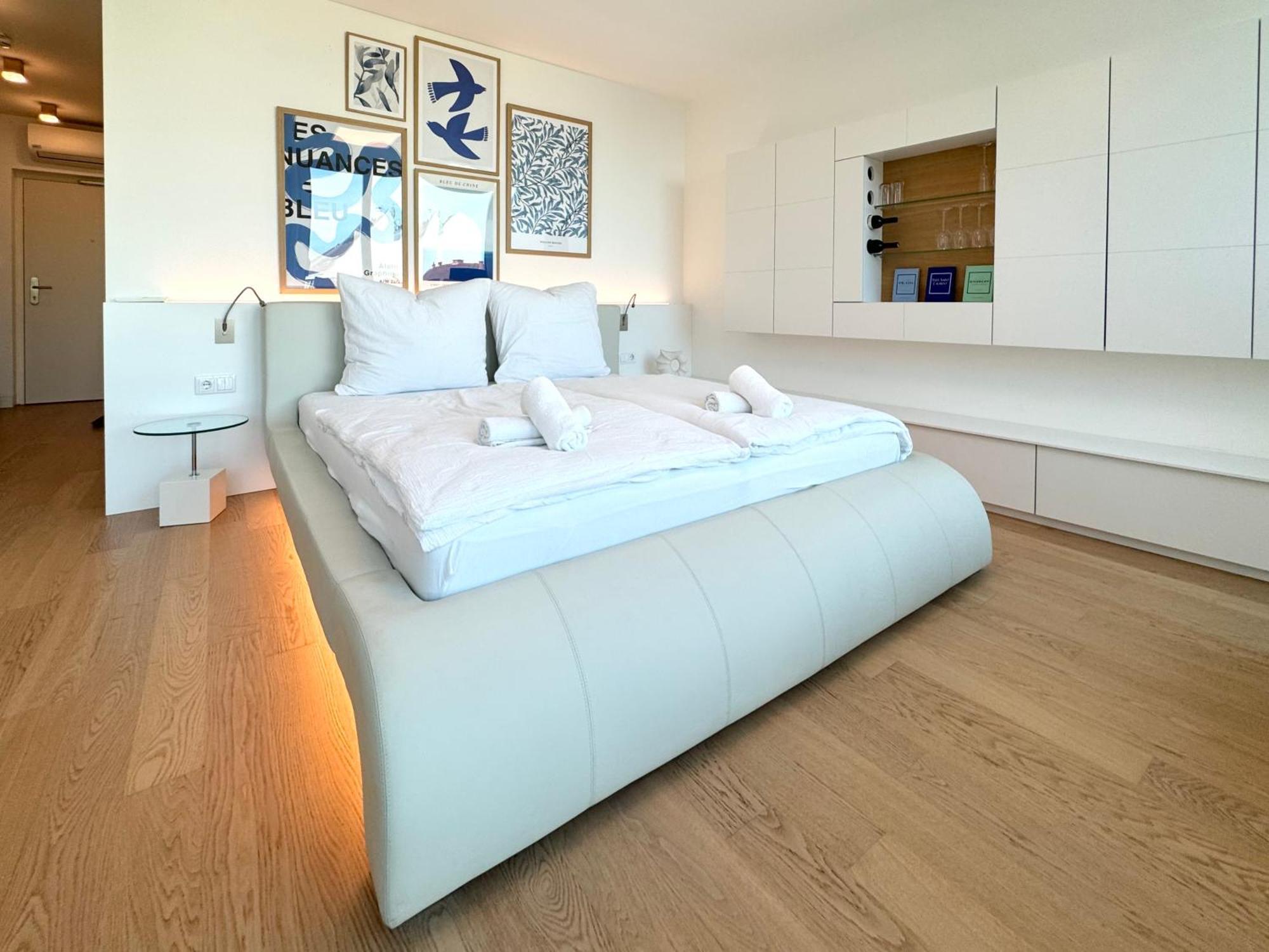 Modernes Apartment Im Zentrum Von Štýrský Hradec Exteriér fotografie